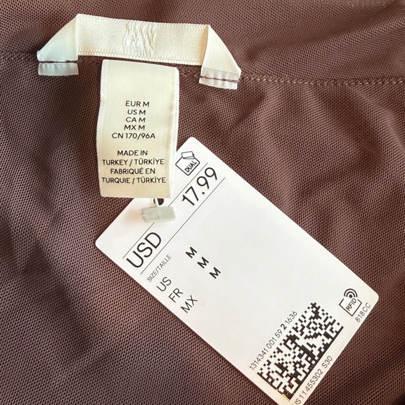 Mesh off-shoulder pullover - Picture 2 of 4